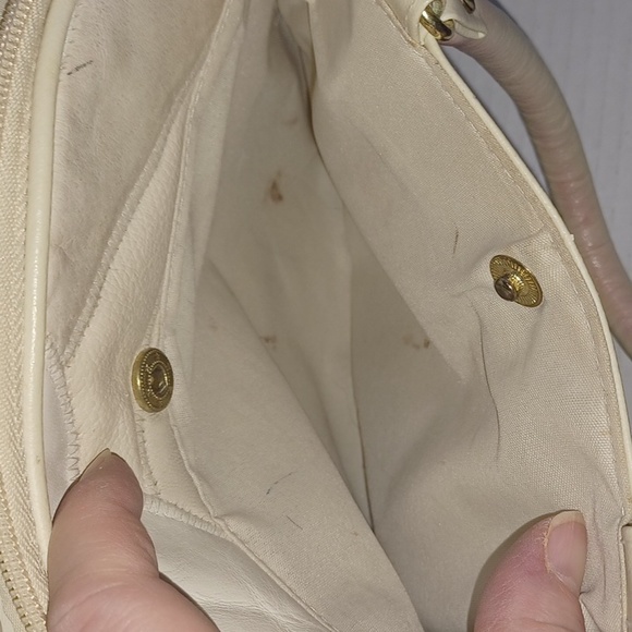 4/$30 Cream Coloured Patchwork Faux-Leather Purse - Medium Size - Picture 10 of 12